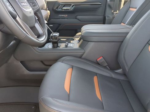 New 2026 GMC Sierra 1500 AT4 w/ Technology Package AWD/4WD image 53