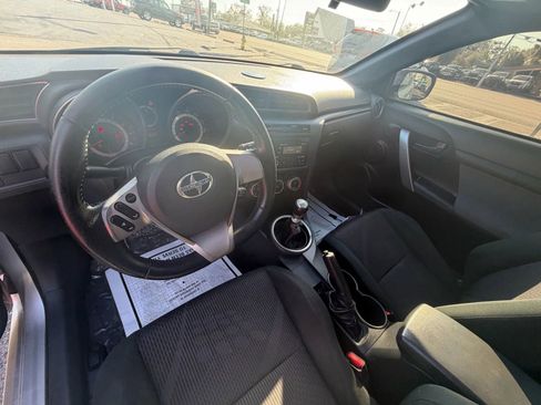 Used 2012 Scion tC image 28