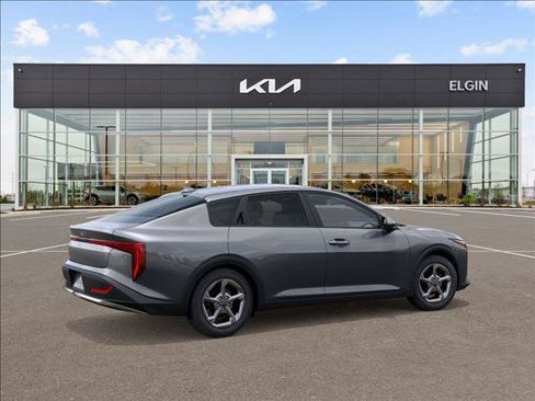 New 2026 Kia K4 FWD image 6