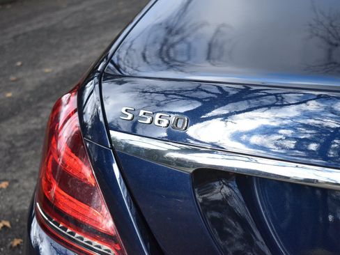 Used 2020 Mercedes-Benz S 560 4MATIC Sedan image 45