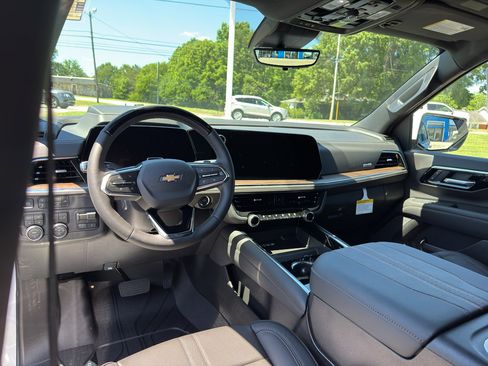 New 2026 Chevrolet Tahoe High Country AWD/4WD image 25