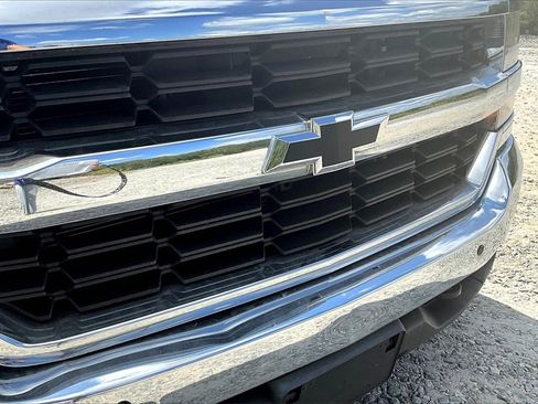 Used 2017 Chevrolet Silverado 1500 LT w/ All Star Edition image 27