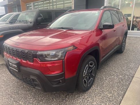 New 2026 Jeep Cherokee Laredo image 4