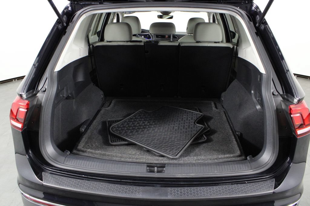 Used 2022 Volkswagen Tiguan S AWD/4WD image 17