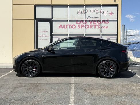 Used 2024 Tesla Model Y Performance AWD/4WD image 6