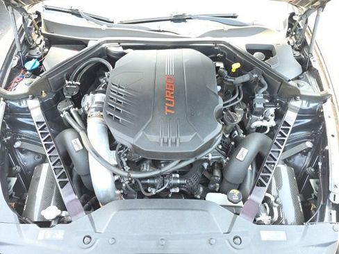 Used 2023 Kia Stinger GT2 AWD/4WD image 7