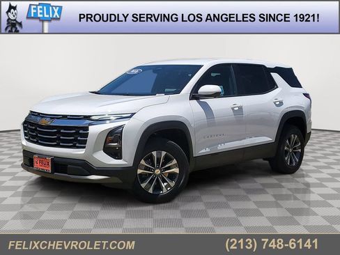 Used 2026 Chevrolet Equinox LT w/ Safety and Technology Package FWD image 1