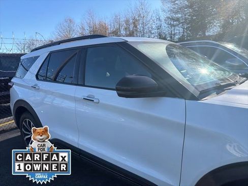 Used 2020 Ford Explorer ST w/ Premium Technology Package image 25