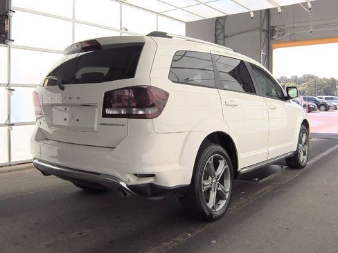 Used 2018 Dodge Journey Crossroad image 2