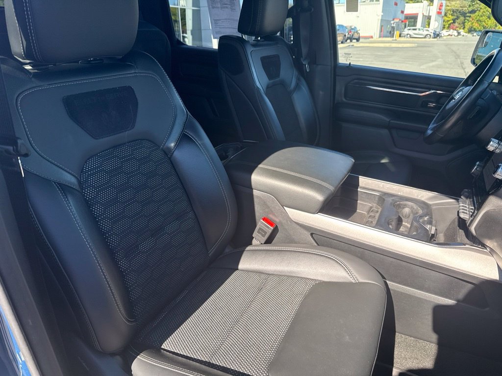 Used 2024 RAM 1500 Big Horn AWD/4WD image 31
