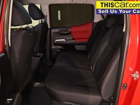 Used 2019 Toyota Tacoma SR5 image 22