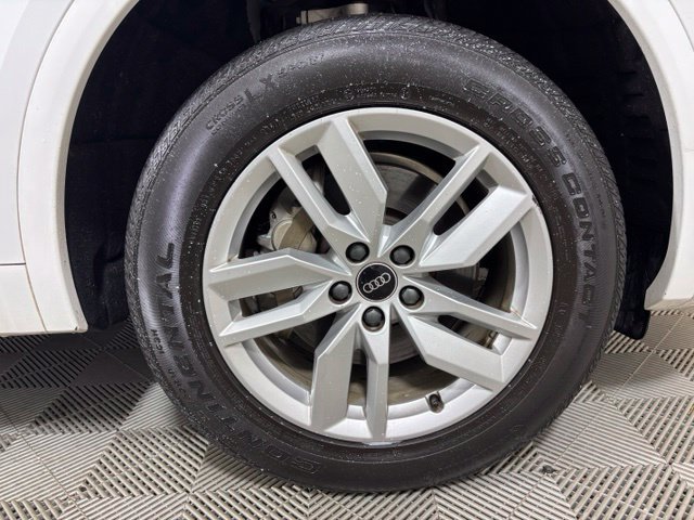 Used 2022 Audi Q5 2.0T Premium w/ Convenience Package AWD/4WD image 22