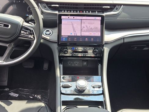 New 2025 Jeep Grand Cherokee L Overland image 22