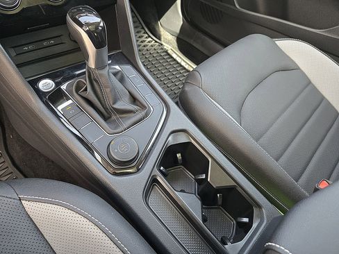 New 2024 Volkswagen Taos SEL image 14