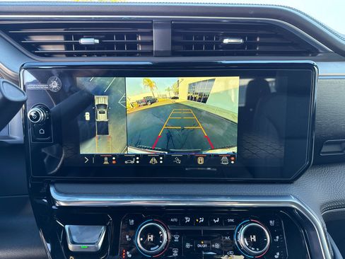 New 2026 GMC Sierra 2500 Denali w/ Denali Reserve Package image 35