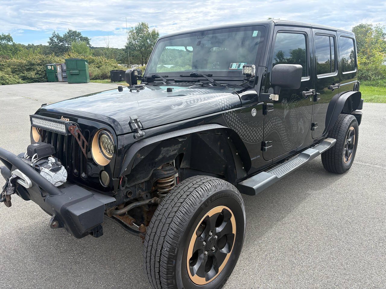 Used 2014 Jeep Wrangler Unlimited Sahara AWD/4WD image 4