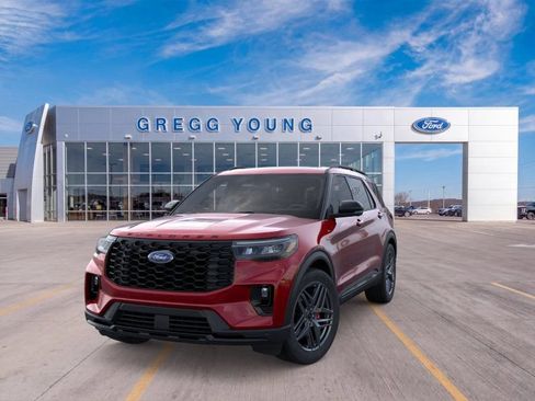 New 2026 Ford Explorer ST-Line AWD/4WD image 3