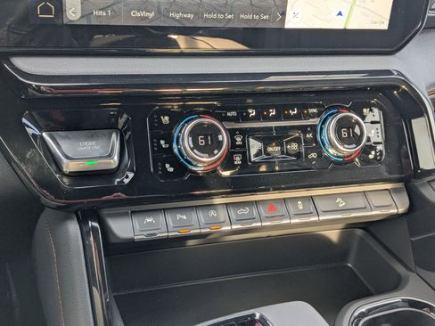 New 2026 GMC Sierra 1500 AT4 w/ AT4 Premium Package image 19