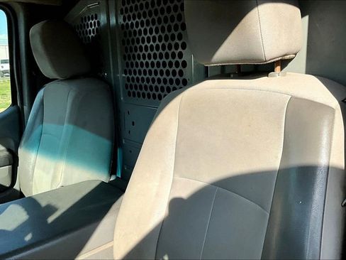 Used 2012 Nissan NV 2500 SV w/ Technology Pkg image 5