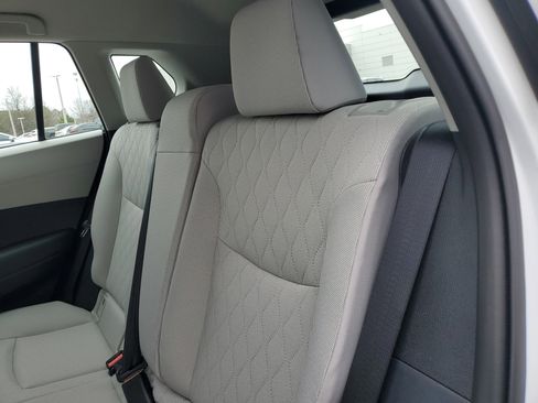 Used 2026 Toyota Corolla Cross L image 18