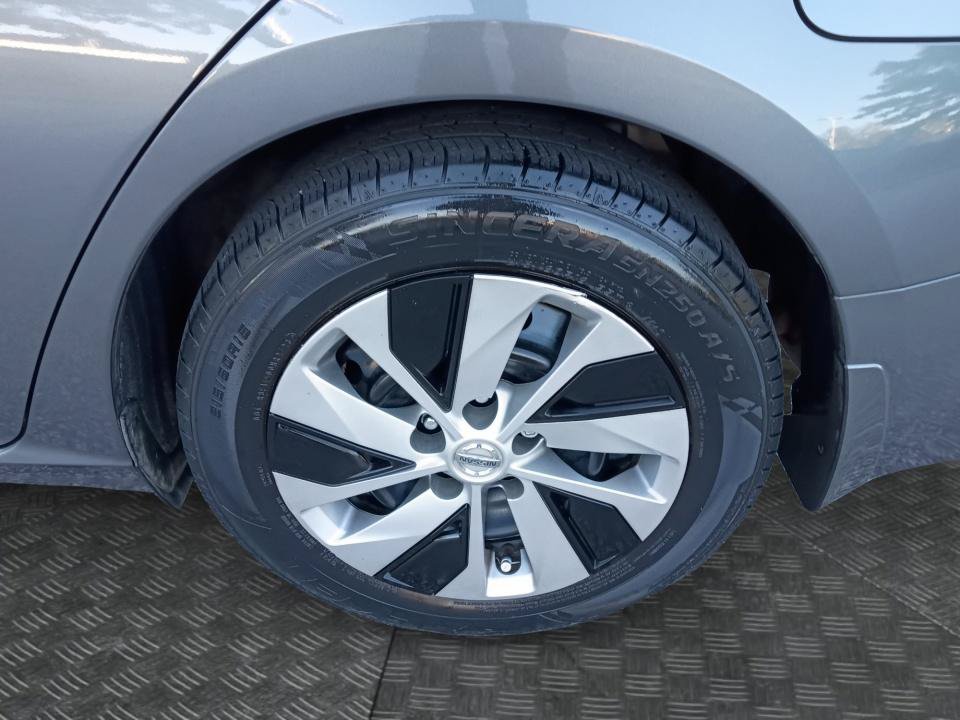 Used 2021 Nissan Altima 2.5 S FWD image 26