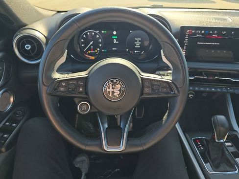 Used 2024 Alfa Romeo Tonale Veloce AWD/4WD image 21