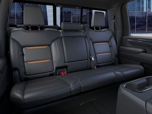 New 2026 GMC Sierra 2500 AT4 w/ AT4 Premium Plus Package AWD/4WD image 17