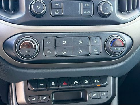 Used 2021 Chevrolet Colorado Z71 image 15