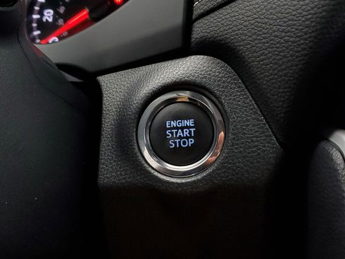 Certified 2022 Toyota RAV4 XLE image 29