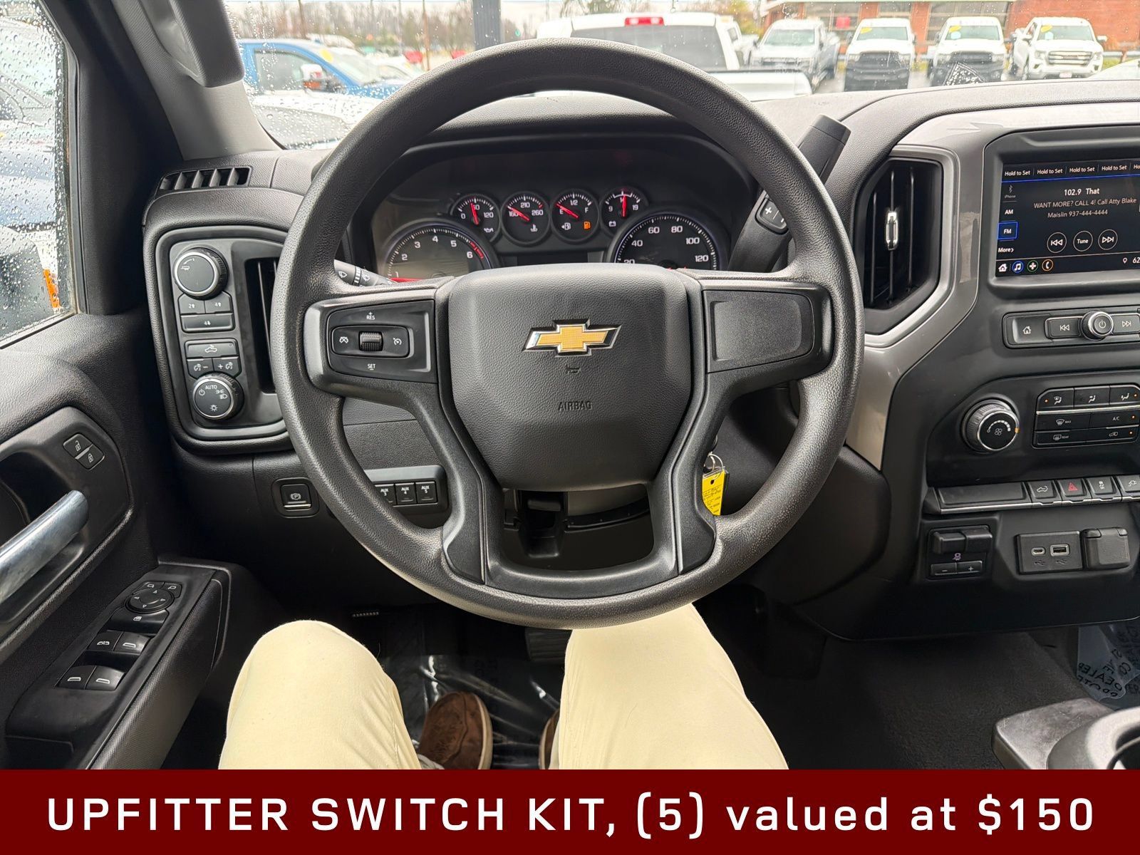 Used 2022 Chevrolet Silverado 2500 Custom w/ Custom Convenience Package AWD/4WD image 10