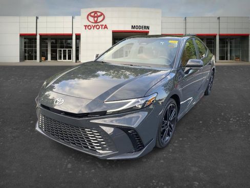 Used 2026 Toyota Camry XSE FWD image 2