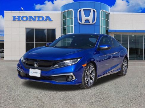 Used 2019 Honda Civic Touring image 7