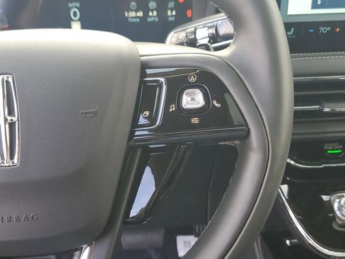 New 2026 Lincoln Corsair Reserve w/ Jet Appearance Package image 18