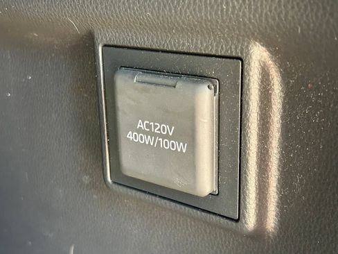 Used 2024 Lexus GX 550 w/ Accessory Package (Z1) AWD/4WD image 15