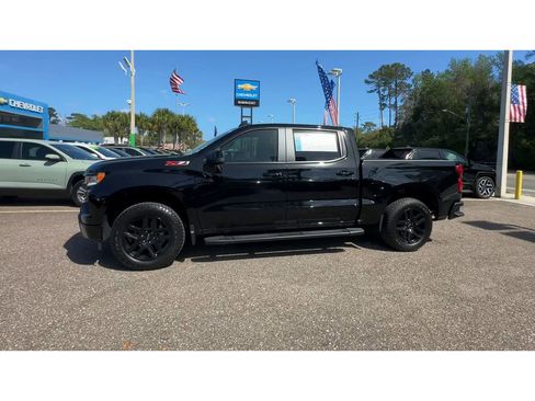 Used 2025 Chevrolet Silverado 1500 RST w/ Convenience Package II image 8