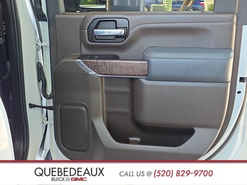 Used 2021 GMC Sierra 3500 Denali w/ Denali Ultimate Package AWD/4WD image 29