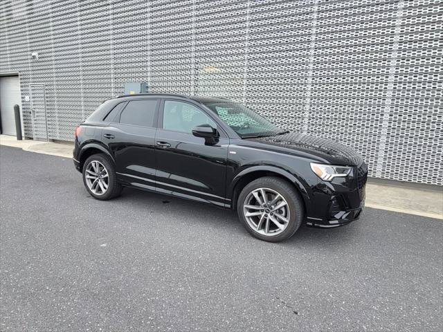 Used 2024 Audi Q3 2.0T Premium Plus AWD/4WD image 2