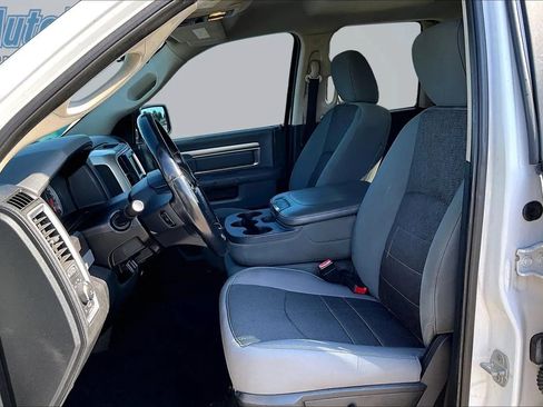 Used 2014 RAM 1500 Classic SLT RWD image 21