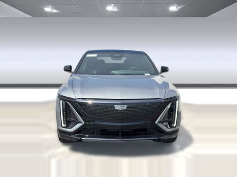 New 2026 Cadillac Lyriq Sport w/ LPO, Floor Liner Package RWD image 6