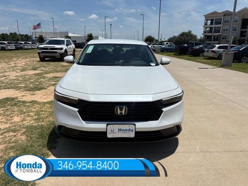 New 2026 Honda Accord LX image 2