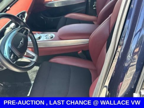 Used 2024 Genesis GV70 3.5T Sport AWD/4WD image 15