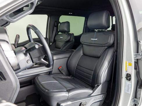 Used 2026 Ford F350 Platinum image 15