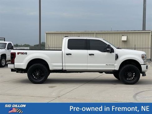 Used 2021 Ford F350 Platinum w/ FX4 Off-Road Package AWD/4WD image 15