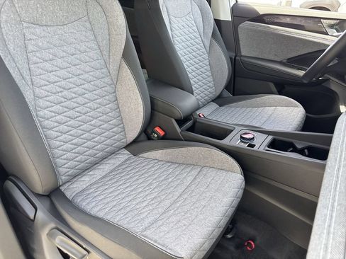 New 2026 Volkswagen Tiguan S AWD/4WD image 7