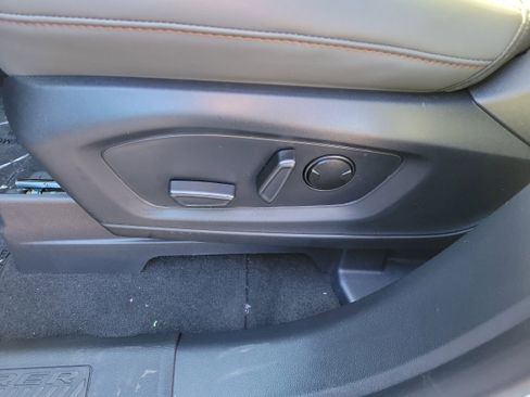 New 2026 Ford Explorer Active w/ Active Comfort Package image 20