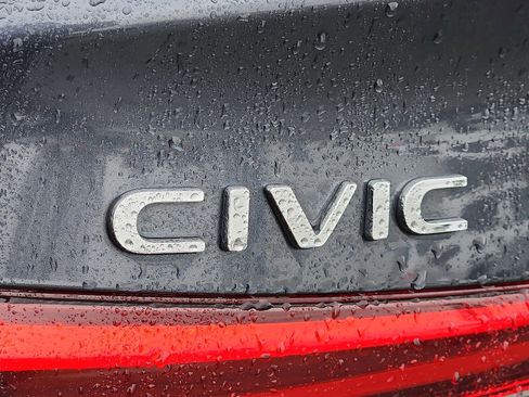 Used 2023 Honda Civic LX image 29