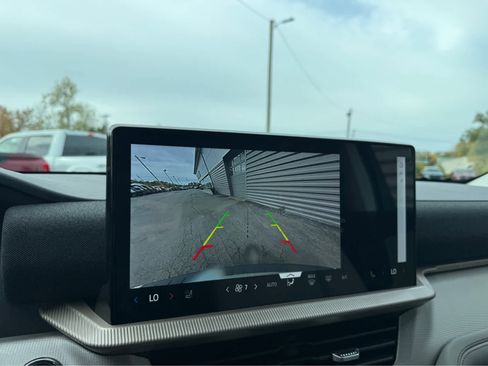 New 2026 Ford Explorer Active w/ Active Comfort Package image 22