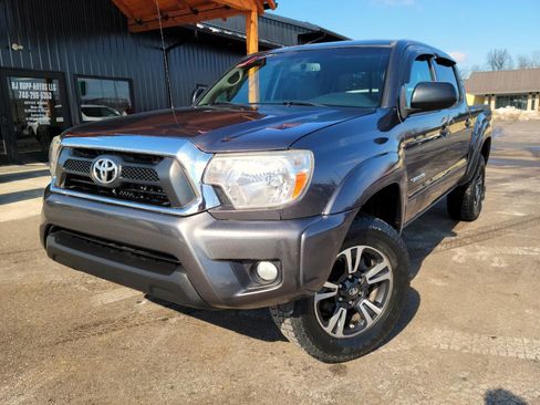 Used 2013 Toyota Tacoma PreRunner w/ SR5 Pkg image 1