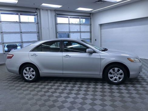 Used 2009 Toyota Camry LE image 33