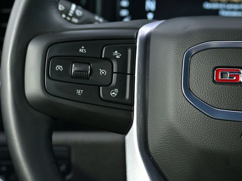 Used 2025 GMC Sierra 1500 Elevation image 20
